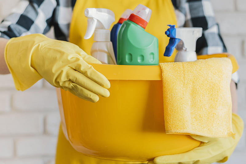 General janitorial and porter cleaning service